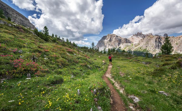 Viaggiare sicuri. Perché stipulare una polizza sanitaria prima di partire per un trekking?